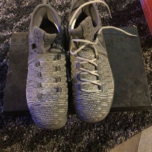 Nike grey KD9 basketball shoes